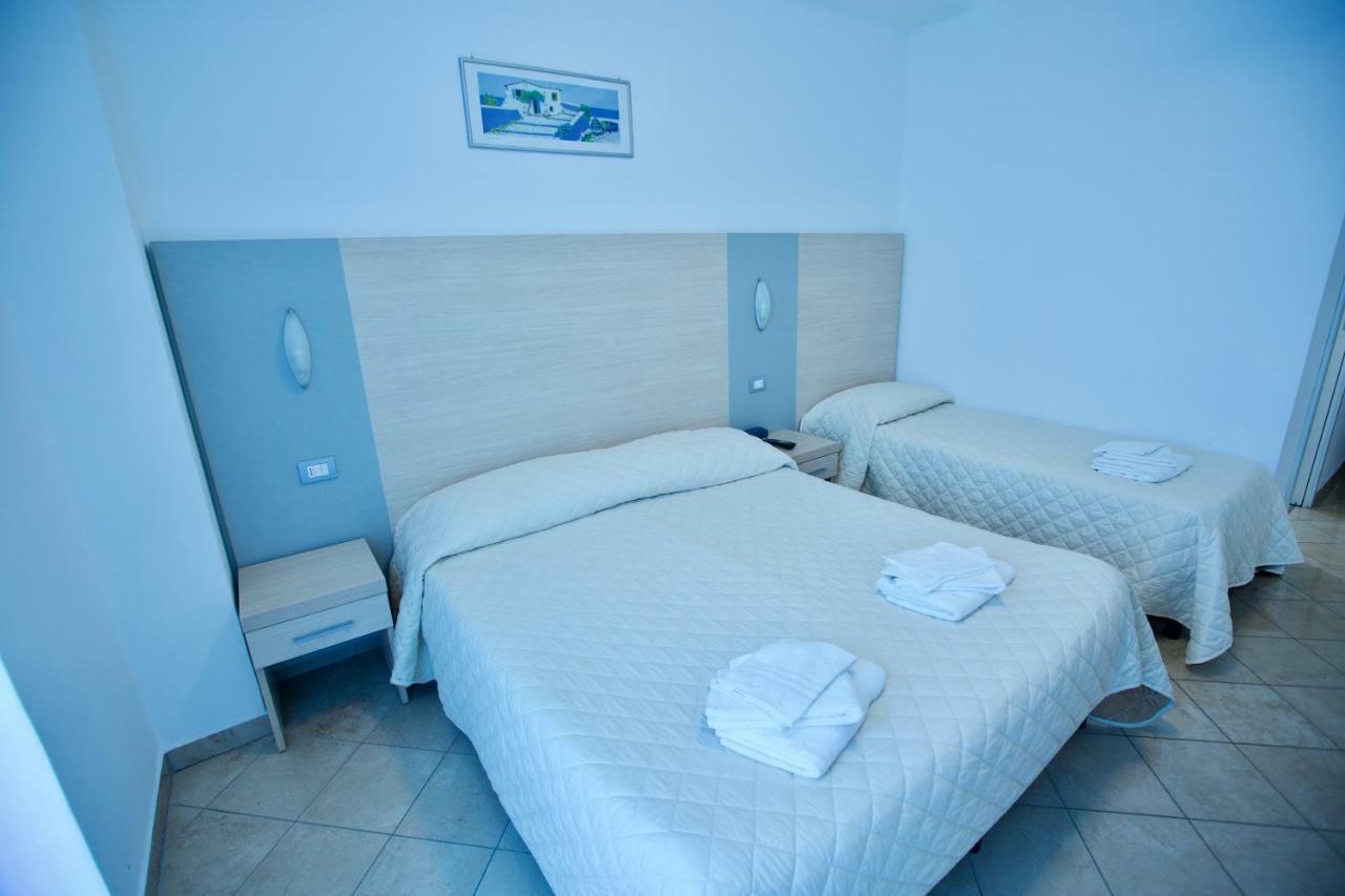 Hotel Etoile Rimini Exterior photo